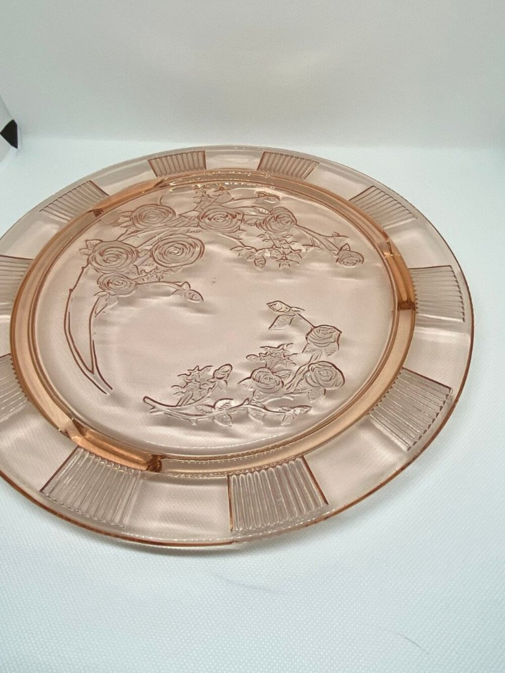 Vintage Pink Ribbed Cake Plate - Picture 2 of 3